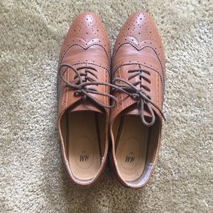 Brown Oxford Style Shoes